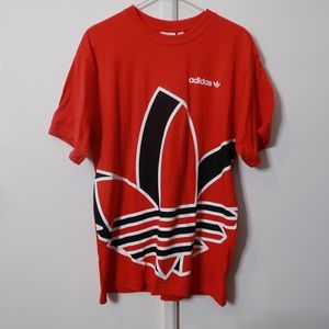 Adidas red T-shirt logo medium mens new with tags